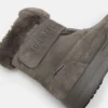 Cizme Junior Park Strap din piele de căprioară antracit Cizme Junior Park Strap din piele de căprioară antracit