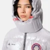 Jacheta matlasată Adidas X Moon Boot argintie Jacheta matlasată Adidas X Moon Boot argintie