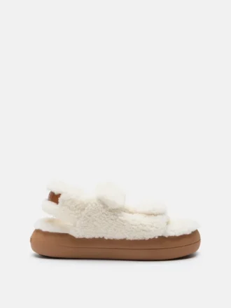 Sandale albe din piele de oaie